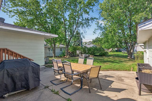 8088 Able Street NE, Spring Lake Park, MN 55432