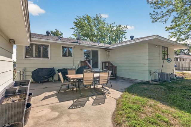 8088 Able Street NE, Spring Lake Park, MN 55432