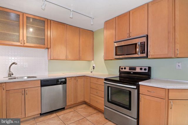1467 CHATHAM CT, Crofton, MD 21114