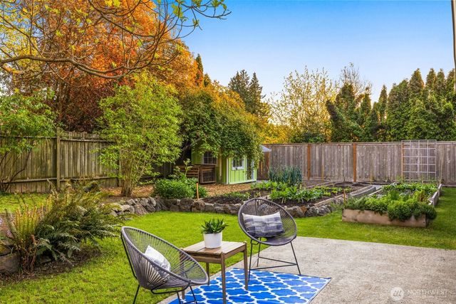 2001 SE 17th Court S, Renton, WA 98055
