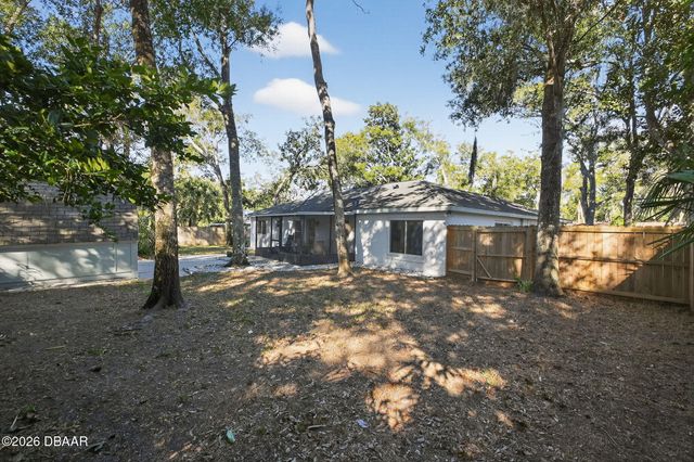 9 Brookside Circle, Ormond Beach, FL 32174