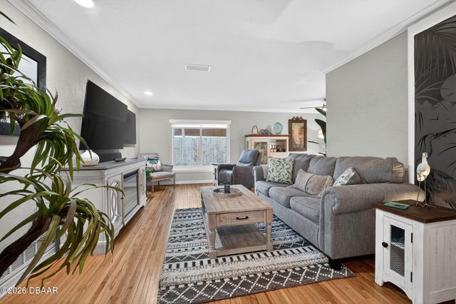 9 Brookside Circle, Ormond Beach, FL 32174