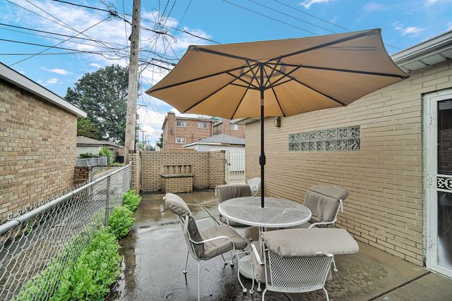 9242 S Constance Avenue, Chicago, IL 60617