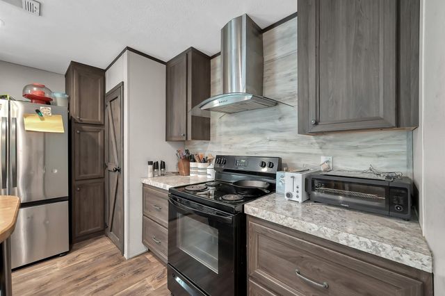 15835 Lowell, Montgomery, TX 77316