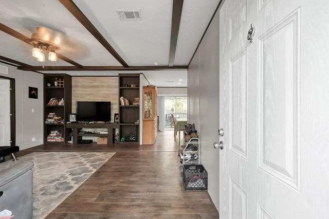 15835 Lowell, Montgomery, TX 77316