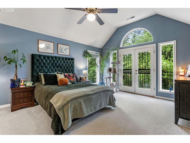 7632 Sw RUBY Ter, Portland, OR 97219