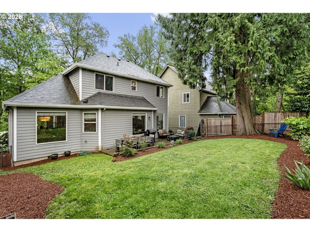 7632 Sw RUBY Ter, Portland, OR 97219