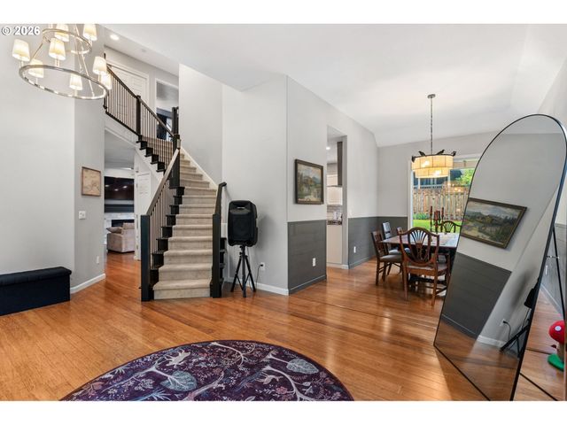 7632 Sw RUBY Ter, Portland, OR 97219