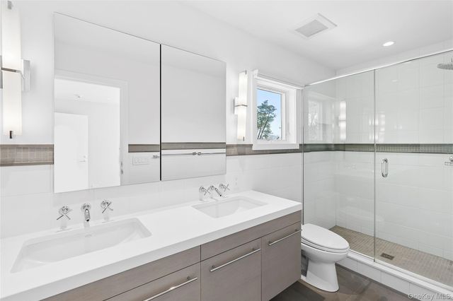 22 Tanners Neck Lane, Westhampton, NY 11977