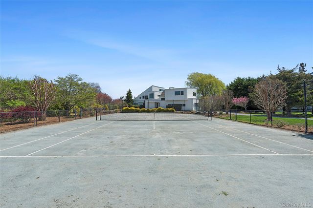 22 Tanners Neck Lane, Westhampton, NY 11977