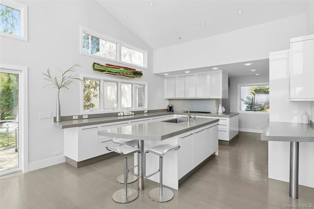 22 Tanners Neck Lane, Westhampton, NY 11977