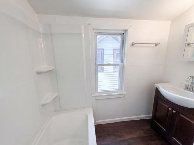 5200 Camden Avenue N, Minneapolis, MN 55430