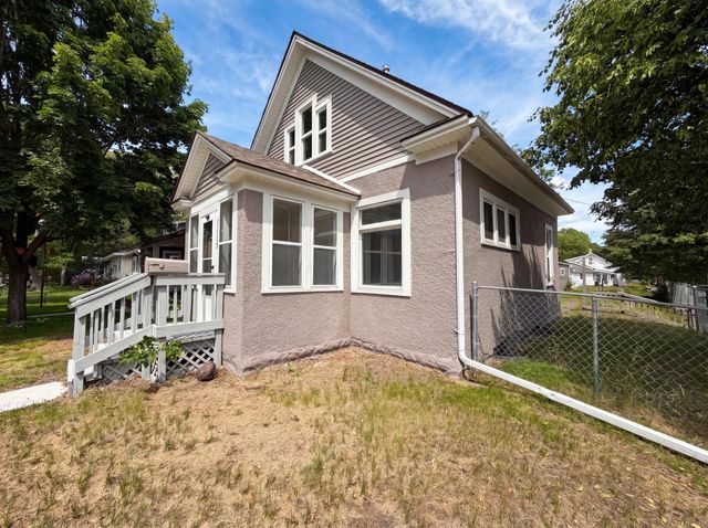 5200 Camden Avenue N, Minneapolis, MN 55430