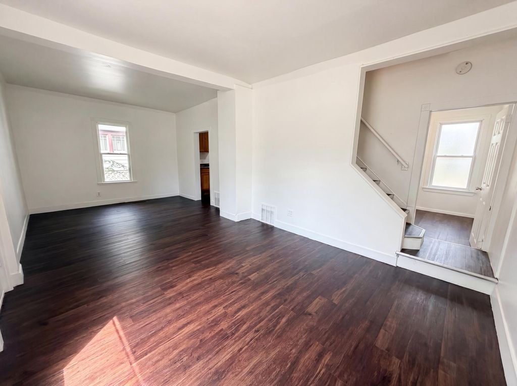 5200 Camden Avenue N, Minneapolis, MN 55430 — photo 3
