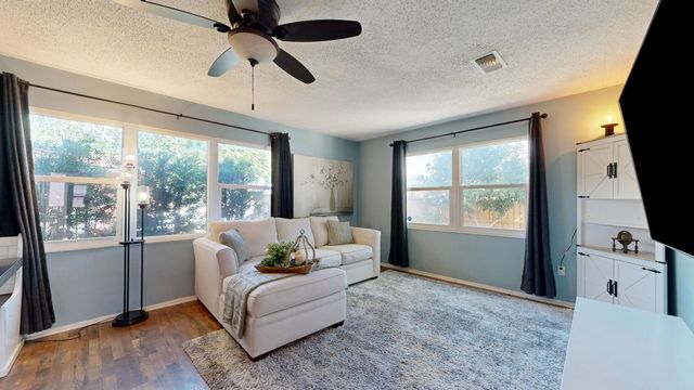 200 Cecilia Ct, St Augustine, FL 32086