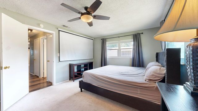 200 Cecilia Ct, St Augustine, FL 32086