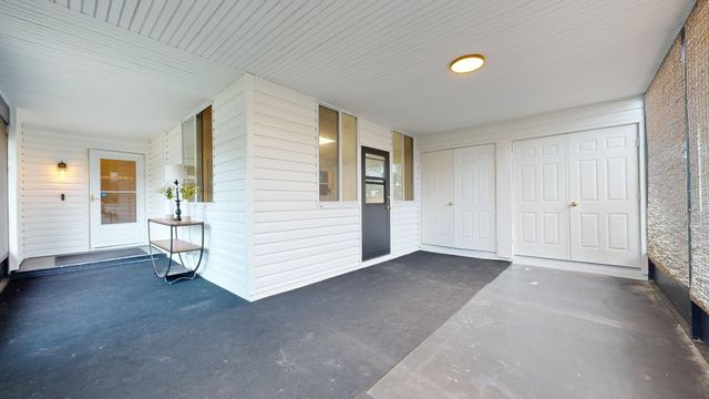 200 Cecilia Ct, St Augustine, FL 32086
