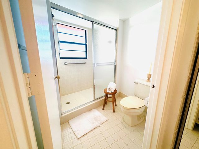 7370 S Oriole Boulevard 607, Delray Beach, FL 33446