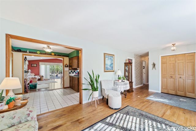 5073 Hillview Drive, Norton Shores, MI 49441