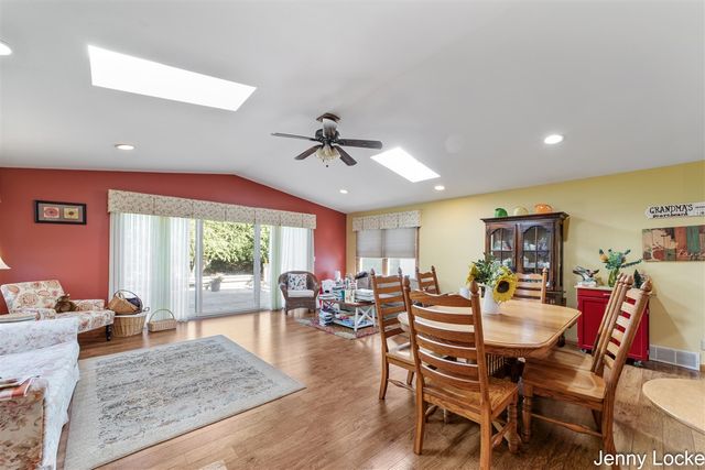 5073 Hillview Drive, Norton Shores, MI 49441