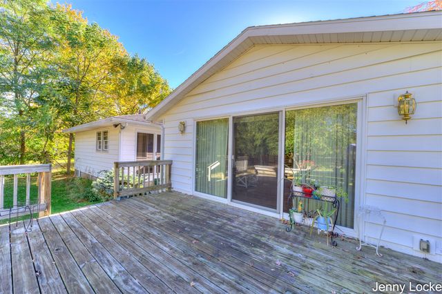 5073 Hillview Drive, Norton Shores, MI 49441