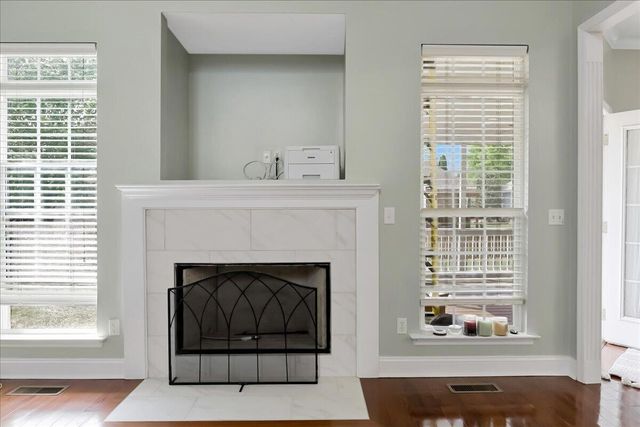 1090 Norfolk Green Circle, Chattanooga, TN 37421