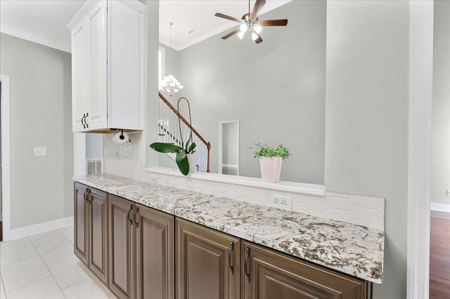 1090 Norfolk Green Circle, Chattanooga, TN 37421