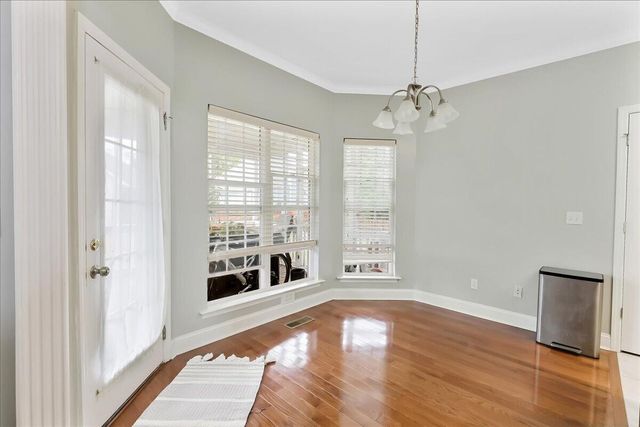 1090 Norfolk Green Circle, Chattanooga, TN 37421