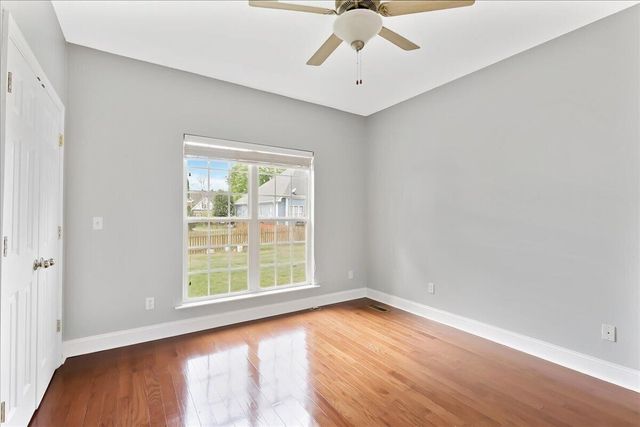 1090 Norfolk Green Circle, Chattanooga, TN 37421