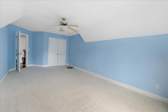 1090 Norfolk Green Circle, Chattanooga, TN 37421