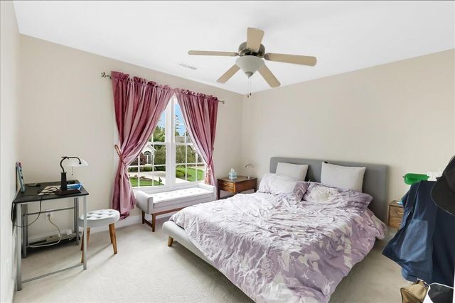 1090 Norfolk Green Circle, Chattanooga, TN 37421