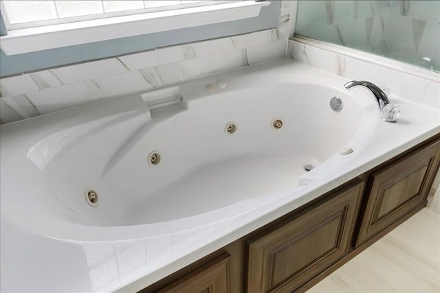 1090 Norfolk Green Circle, Chattanooga, TN 37421