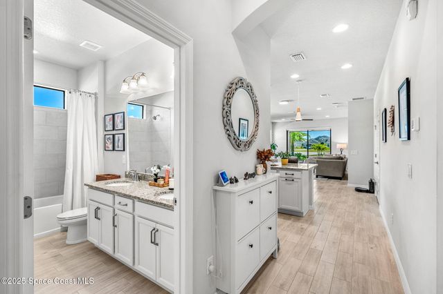 3194 Blazing Star Drive, Melbourne, FL 32940