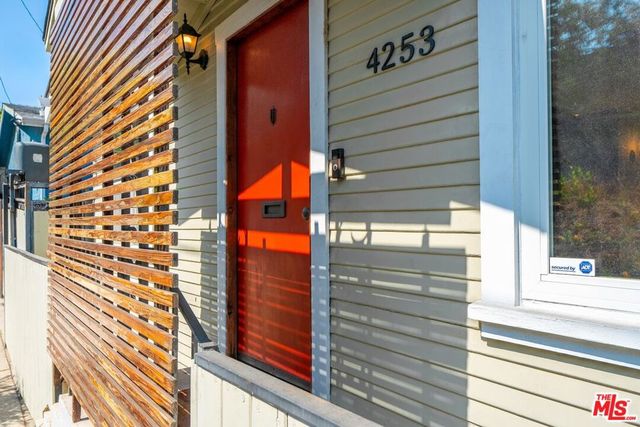 4253 Fountain Avenue, Los Angeles, CA 90029
