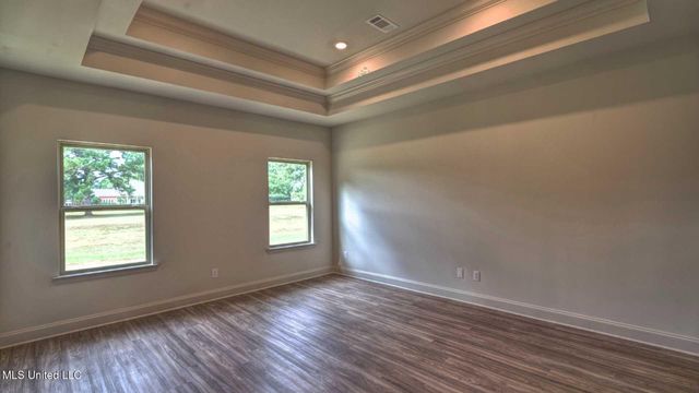 303 Castlewood Circle, Canton, MS 39046