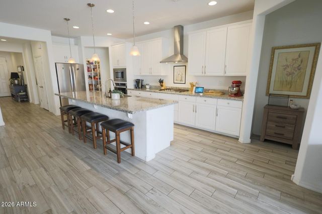 2318 E HARWELL Road, Phoenix, AZ 85042