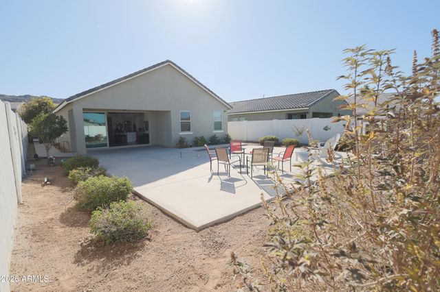 2318 E HARWELL Road, Phoenix, AZ 85042