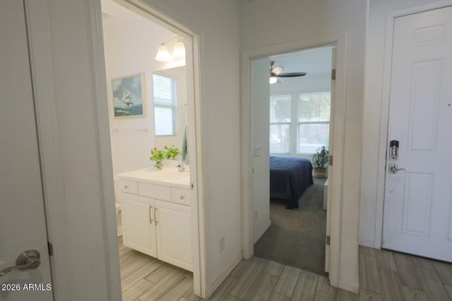 2318 E HARWELL Road, Phoenix, AZ 85042