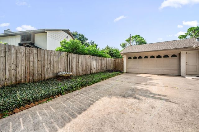 2227 Parana Drive, Houston, TX 77080