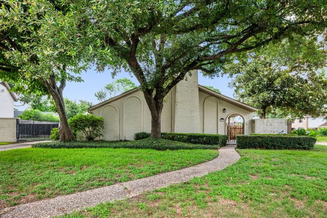 2227 Parana Drive, Houston, TX 77080