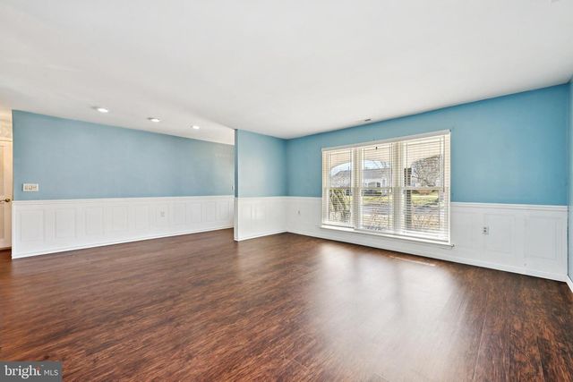 20 BUXTON CT, Southampton, NJ 08088