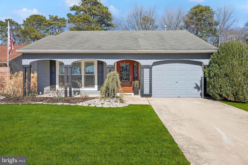 20 BUXTON CT, Southampton, NJ 08088