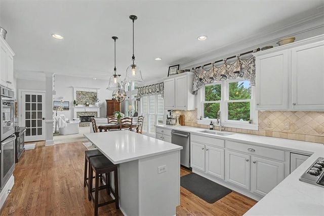 5972 Downington Ridge NW, Acworth, GA 30101