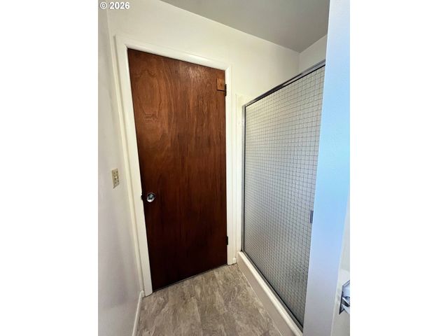 5635 Martin Rd, Florence, OR 97439