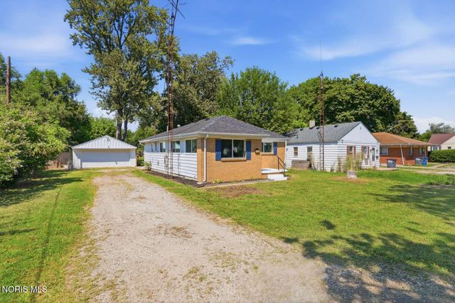 2560 Koehler Avenue, Toledo, OH 43613