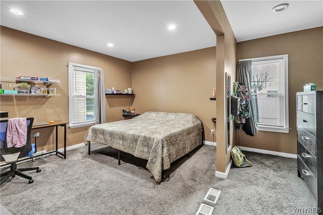 55 Sumner Place, Buffalo, NY 14211