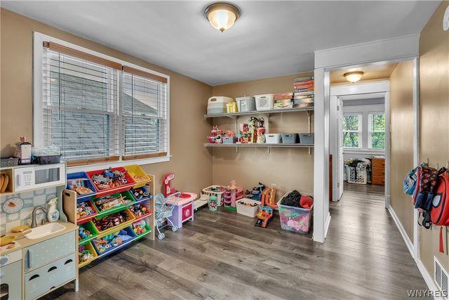 55 Sumner Place, Buffalo, NY 14211
