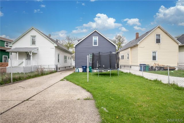 55 Sumner Place, Buffalo, NY 14211