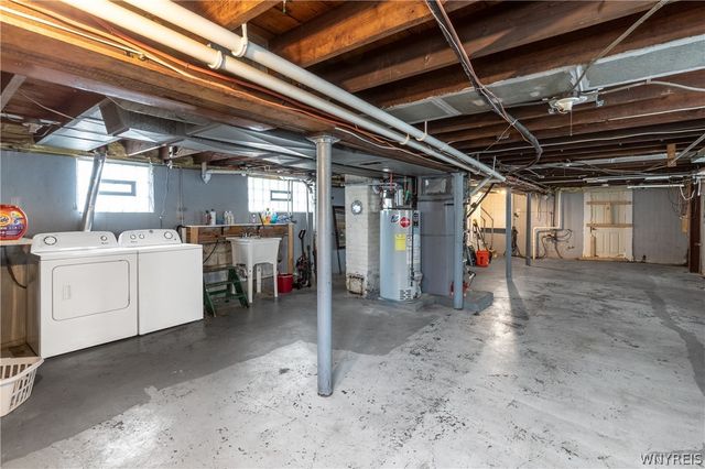 55 Sumner Place, Buffalo, NY 14211
