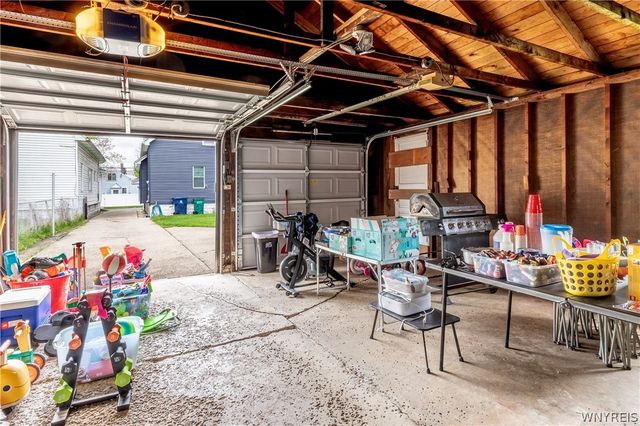 55 Sumner Place, Buffalo, NY 14211